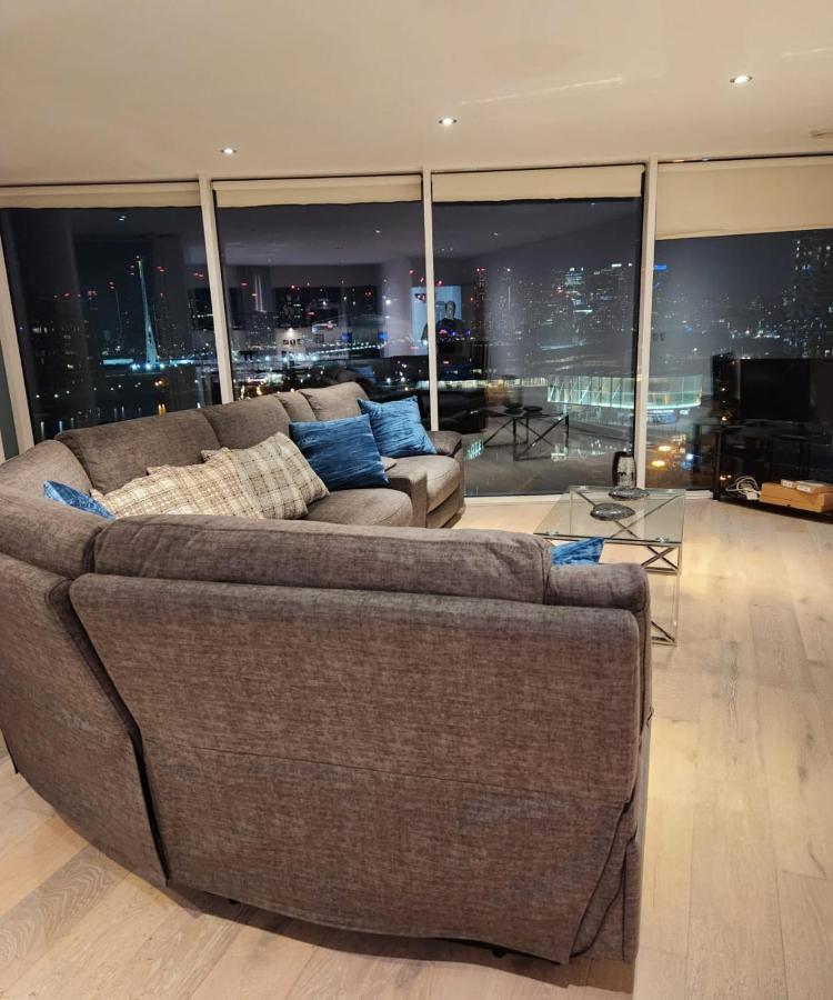 Luxury 2 Bed Apartment Excel London Exteriör bild