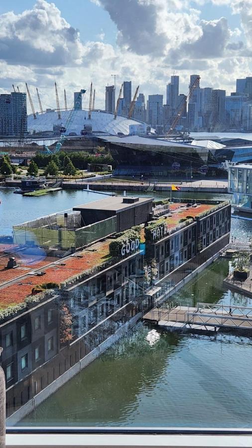 Luxury 2 Bed Apartment Excel London Exteriör bild
